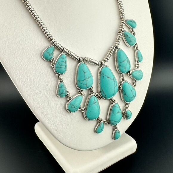 Lucky Brand Turquoise Statement Necklace euc - Picture 3 of 8